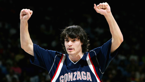 adam-morrison-topper.jpg